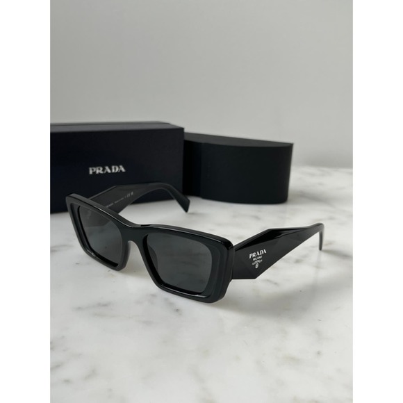 NEW Prada PR08YS Sunglasses in Black - Picture 5 of 10